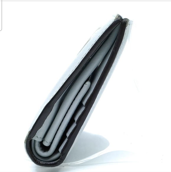 Fendi Wallet Gray Leather - Picture 3 of 8